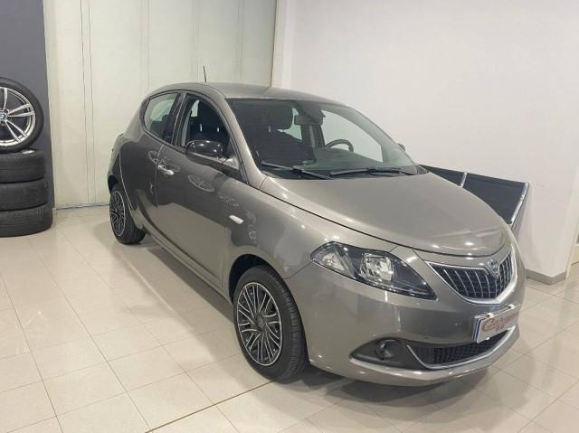 Lancia Ypsilon III 1.0 firefly hybrid Gold s&s 70cv