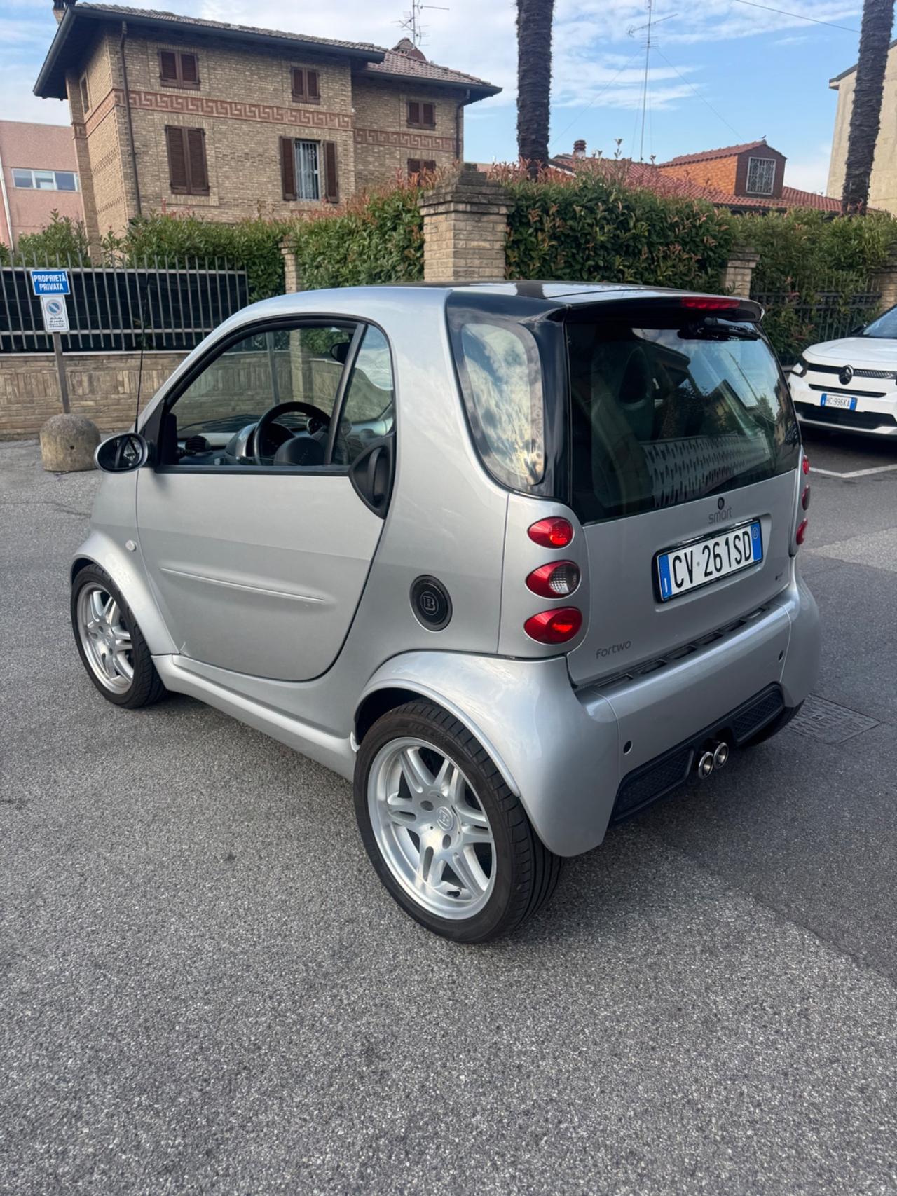 Smart ForTwo 700 coupé Brabus (55 kW)