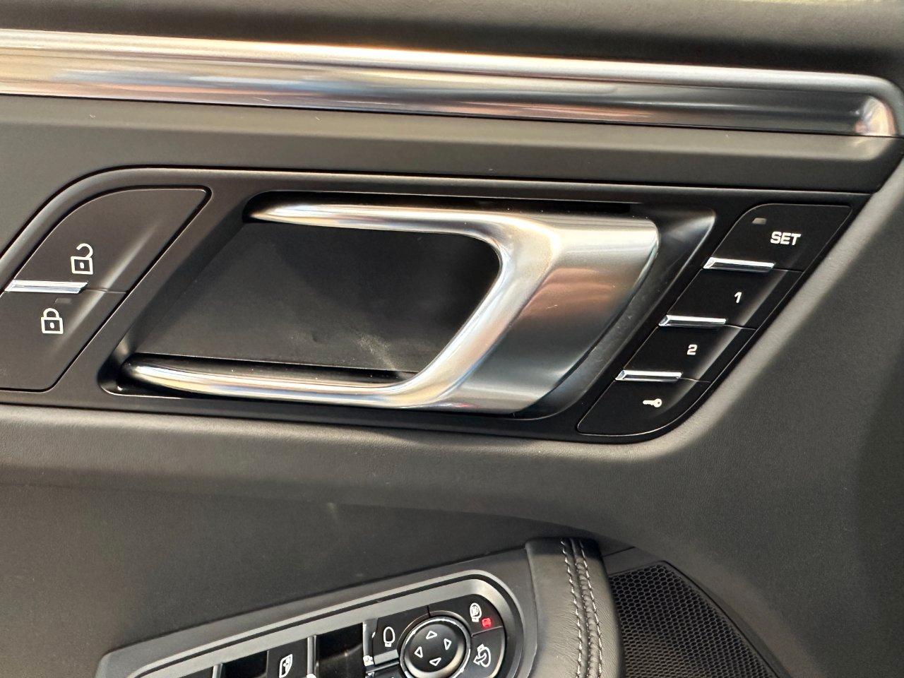 Porsche Macan 2.0 PDK-21"-Tetto-Scarichi-PASM-Sedili Vent-Bose