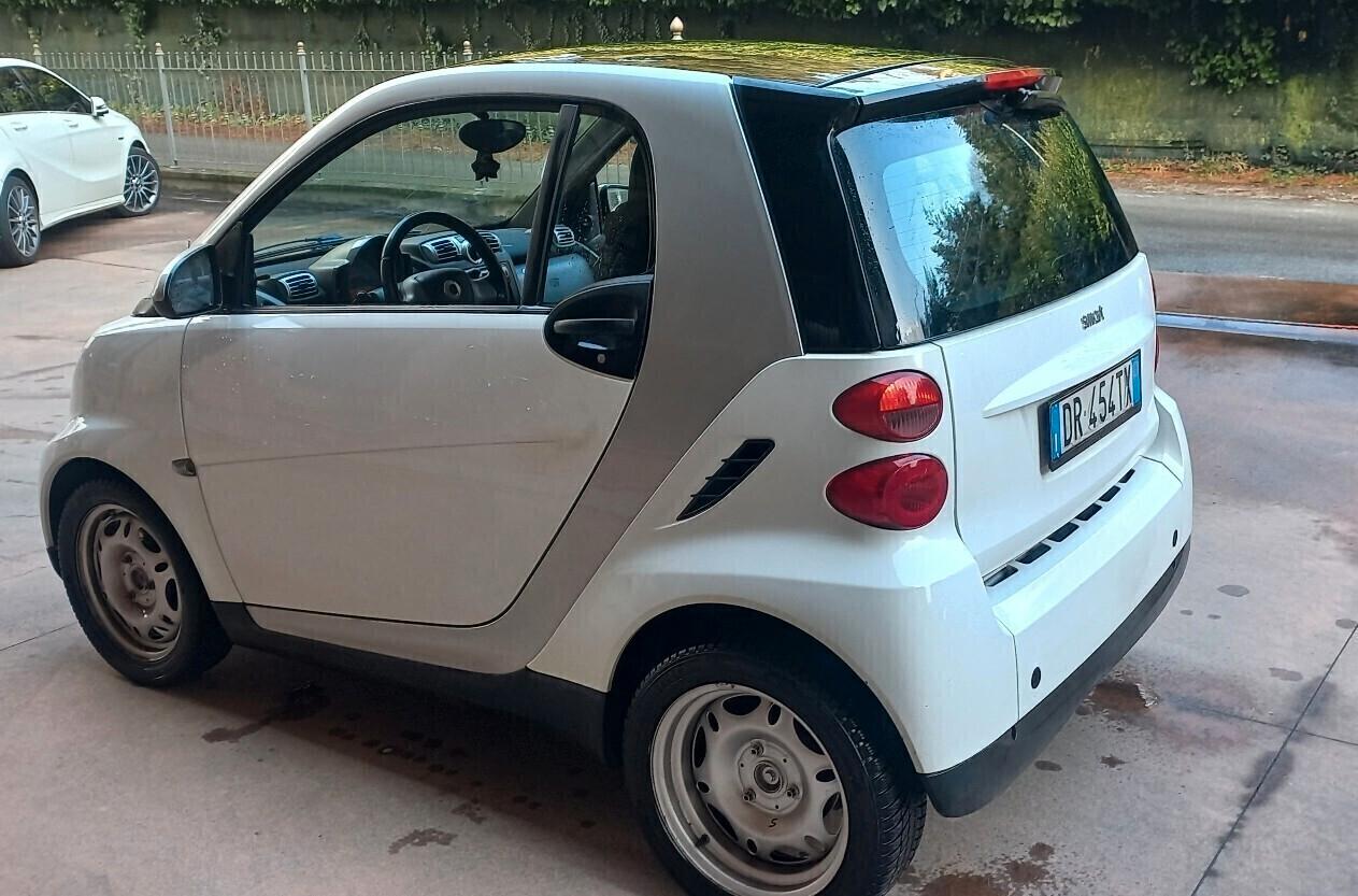 Smart ForTwo 1000 52 kW coupé pure