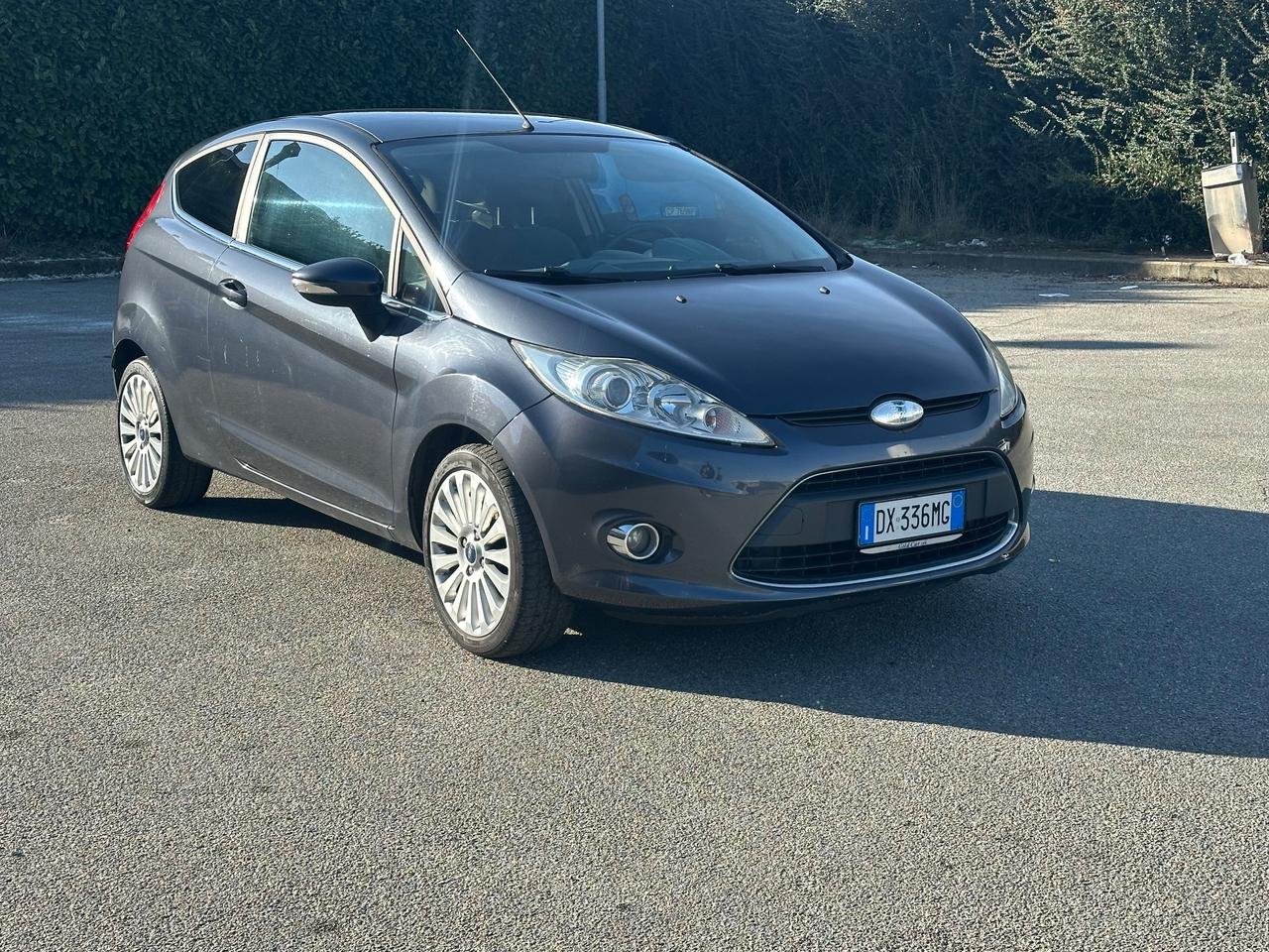 Ford Fiesta 1.4 TDCi 68CV 3 porte Titanium