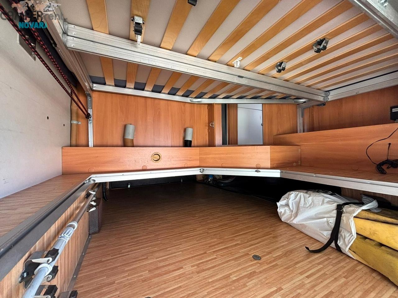 HYMER B654 SL - motorhome con letto alla francese in coda e garage foro 96x87