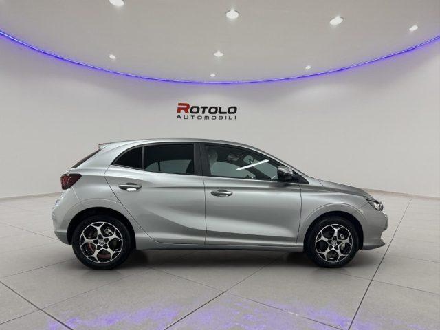 MG MG3 1.5 Hybrid+ Luxury PROMO CAR SERENITY