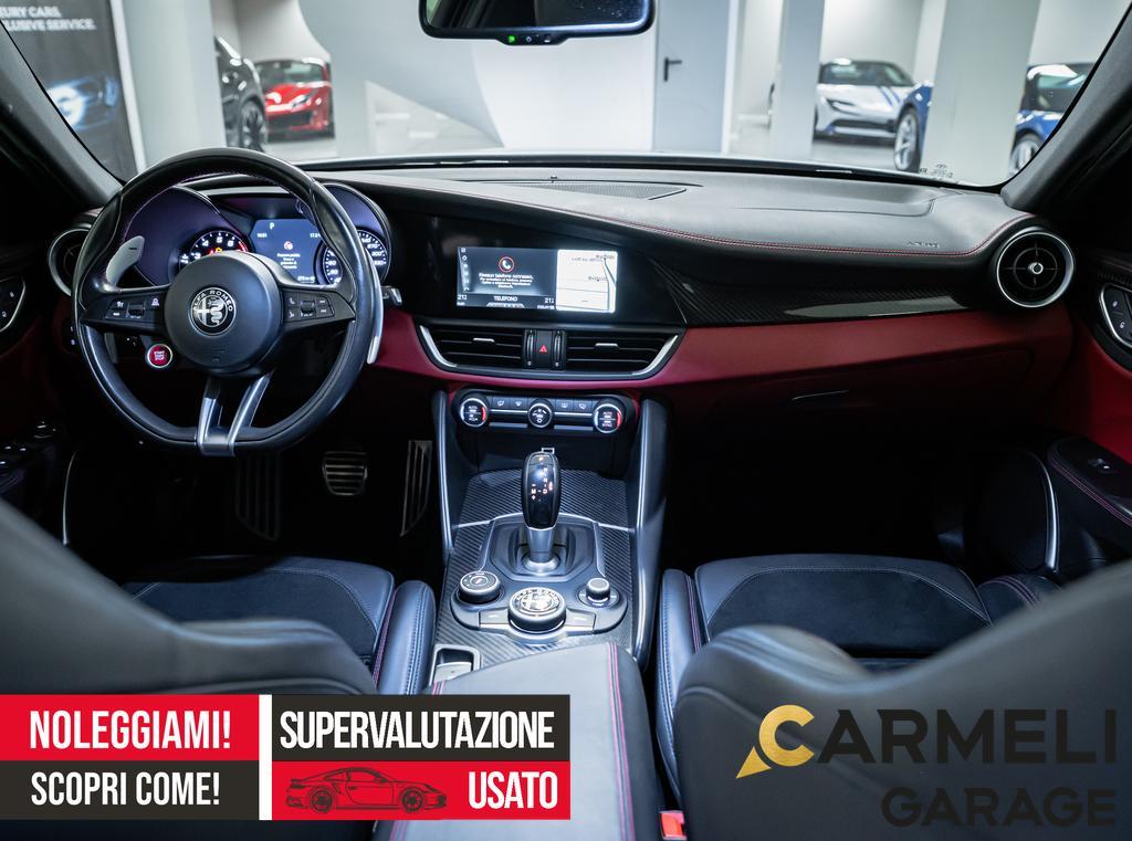Alfa Romeo Giulia 2016 2.9 V6 Bi-Turbo AT8 Quadrifoglio 510CV
