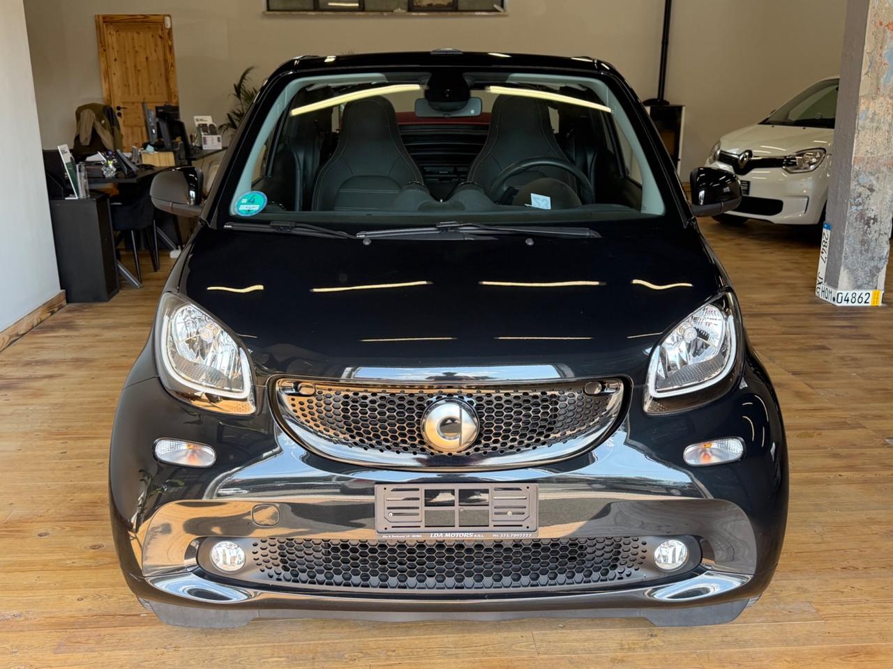 Smart ForTwo 1.0 71 CV CABRIO PRIME SPORT PACK LED NAVIGATORE PELLE 16 GARANZIA UNIPRO