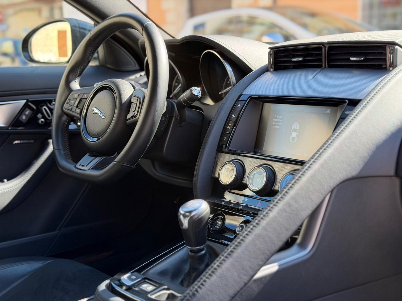 Jaguar F-Type 3.0 V6 COUPE 340 CV MANUALE