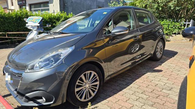 PEUGEOT 208 1° serie PureTech 82 5 porte Allure