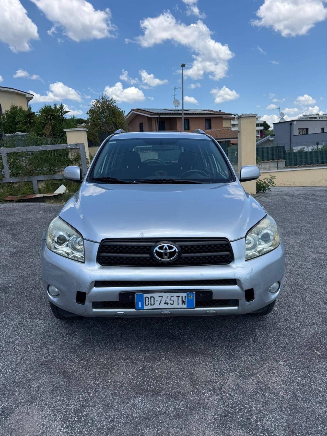Toyota RAV 4 RAV4 2.2 D-4D 136 CV DPF Sol