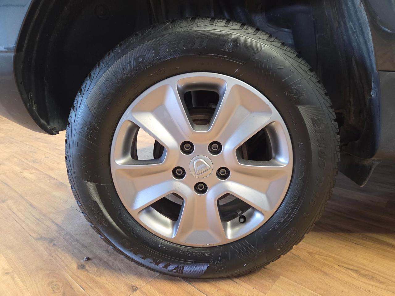 Dacia Duster 1.6 Ambiance Gpl 4x2 105cv