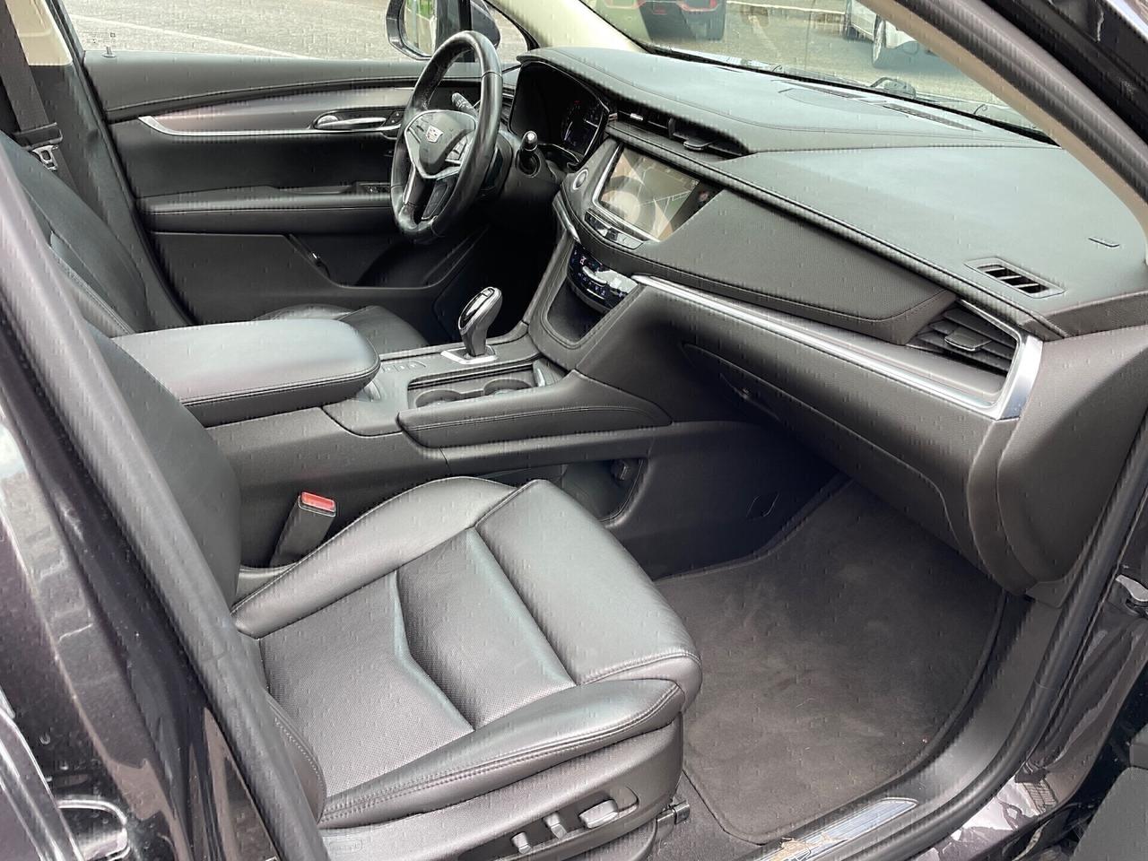 Cadillac XT5 3.6L V6 249cv 4x4 GANCIO TRAINO Unipr