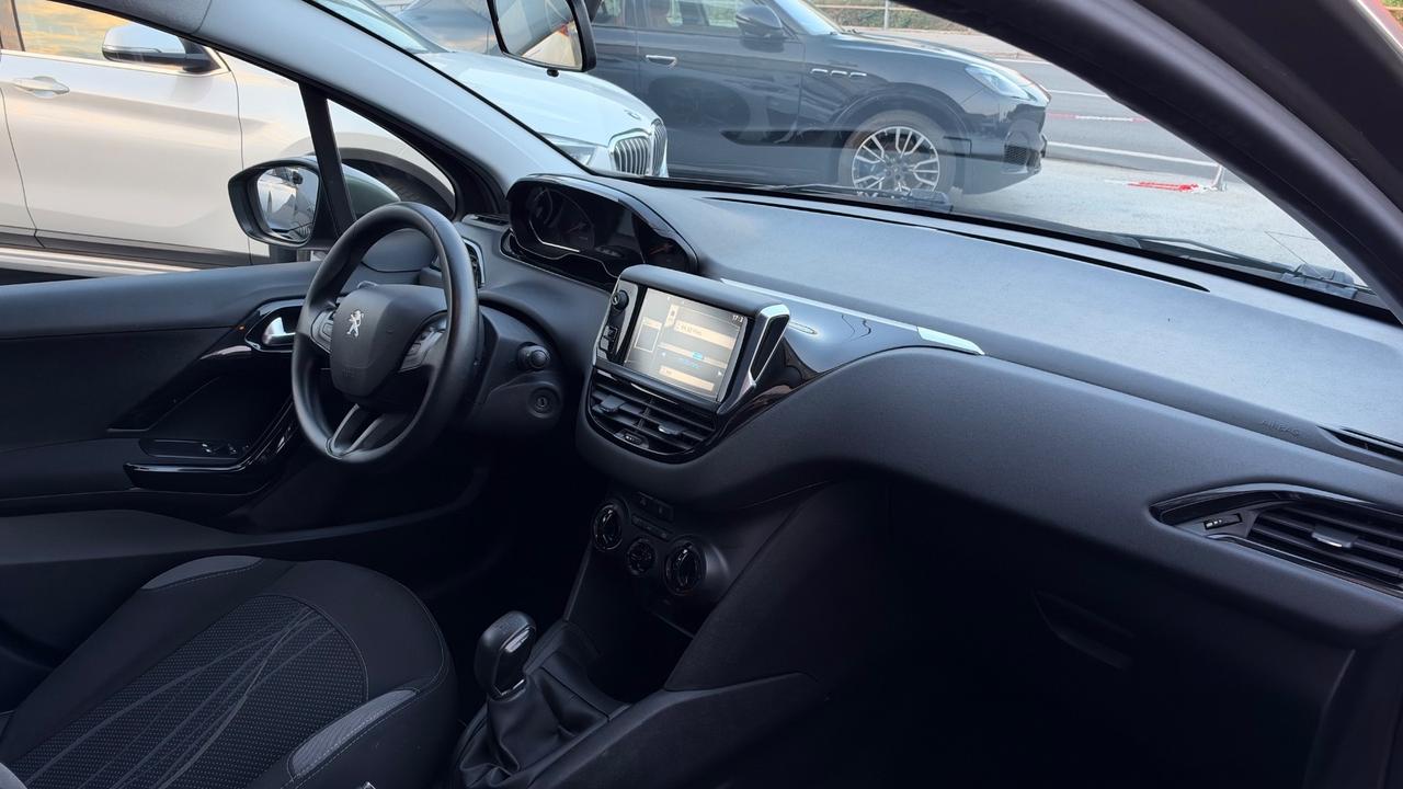 Peugeot 208 1.4 HDi 68 CV 5 porte Allure