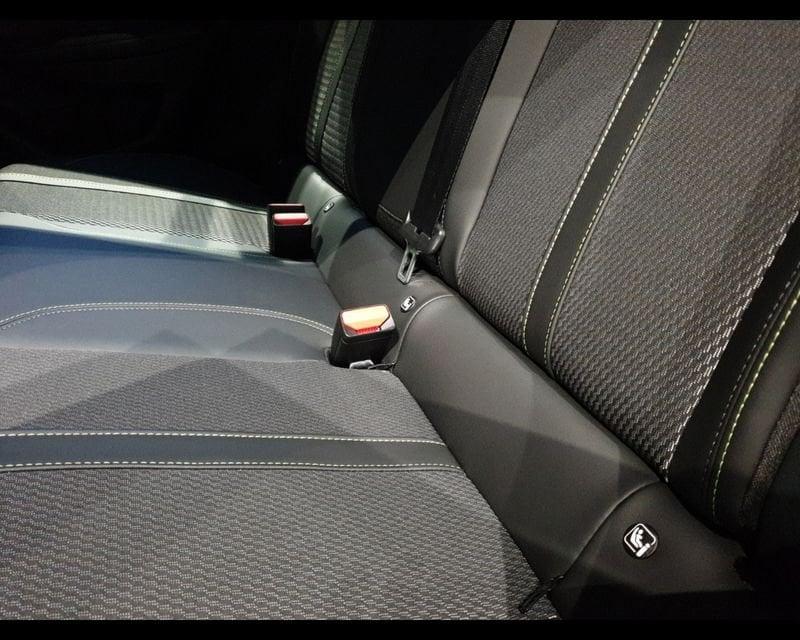 Peugeot 2008 2ª serie PureTech 130 S&S EAT8 GT