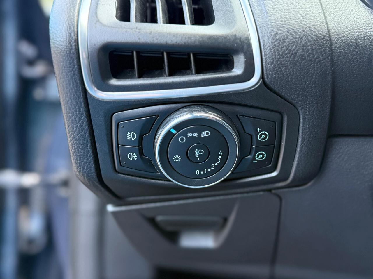 Ford Focus 1.6 TDCi 116 CV Titanium