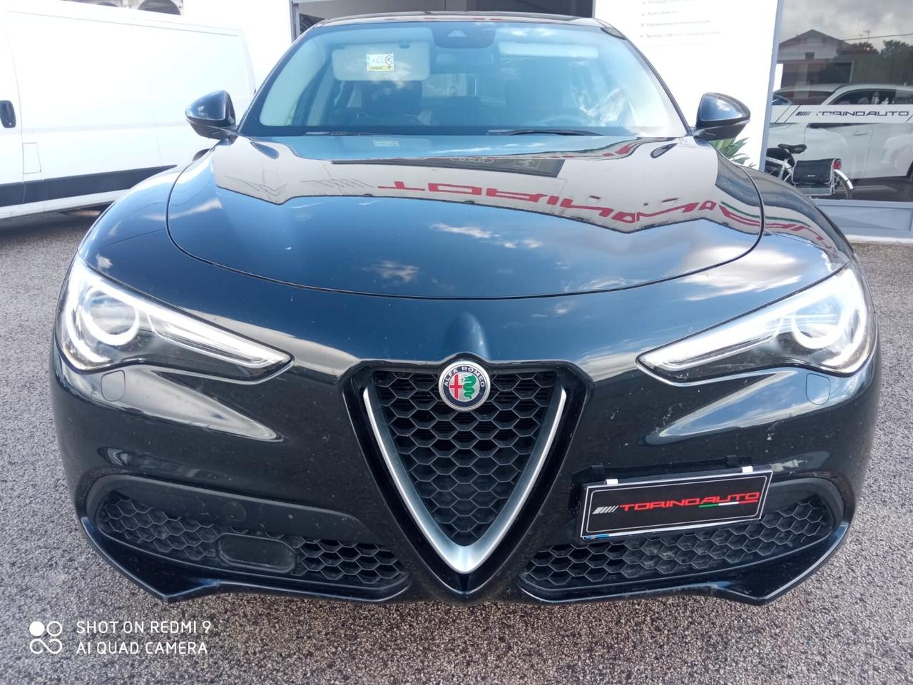 Alfa Romeo Stelvio 2.2 Turbodiesel 160 CV AT8 RWD Sport-Tech