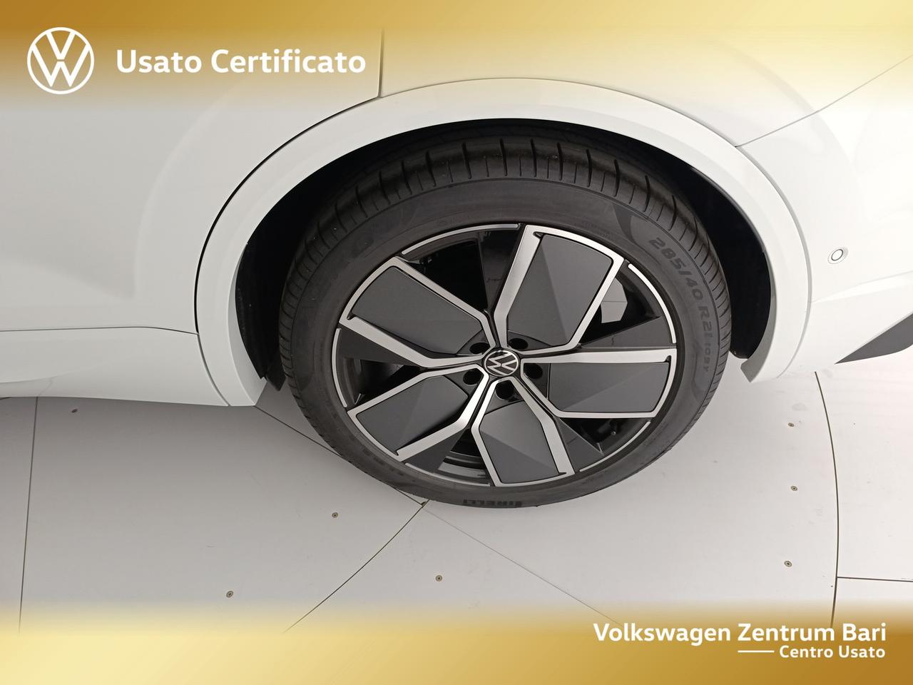 Volkswagen Touareg 3.0 v6 tdi scr r-line 286cv auto