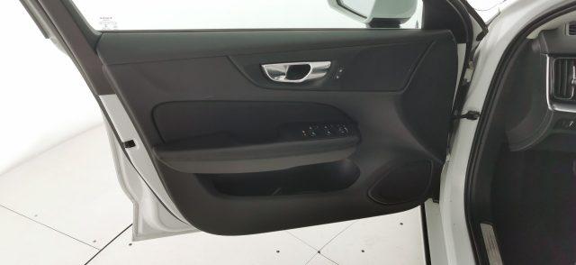 VOLVO V60 T6 Twin Engine AWD Geartronic Business Plus