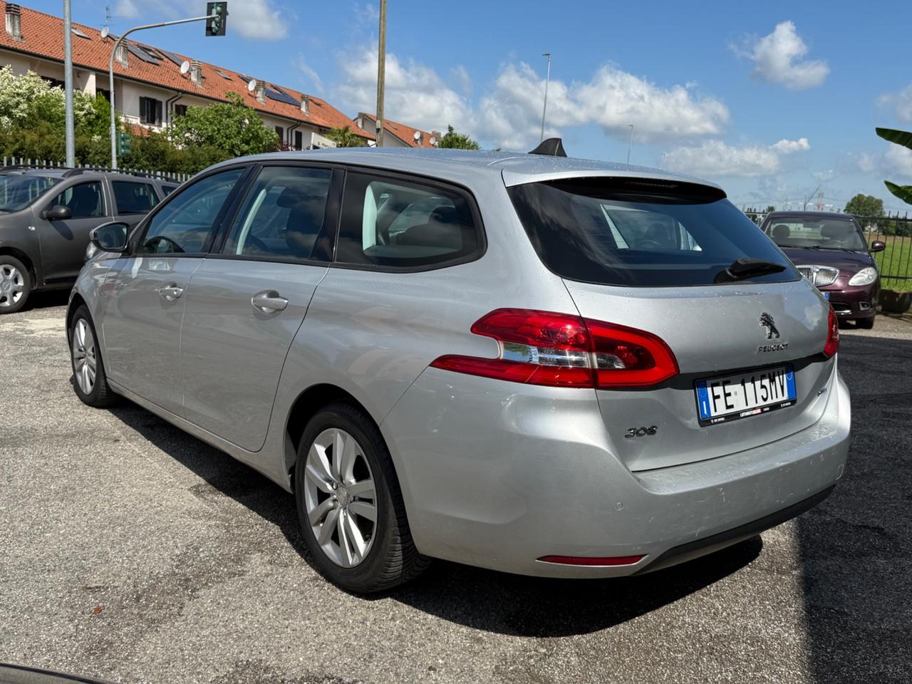 Peugeot 308 BlueHDi 120 S&S EAT6 SW Business