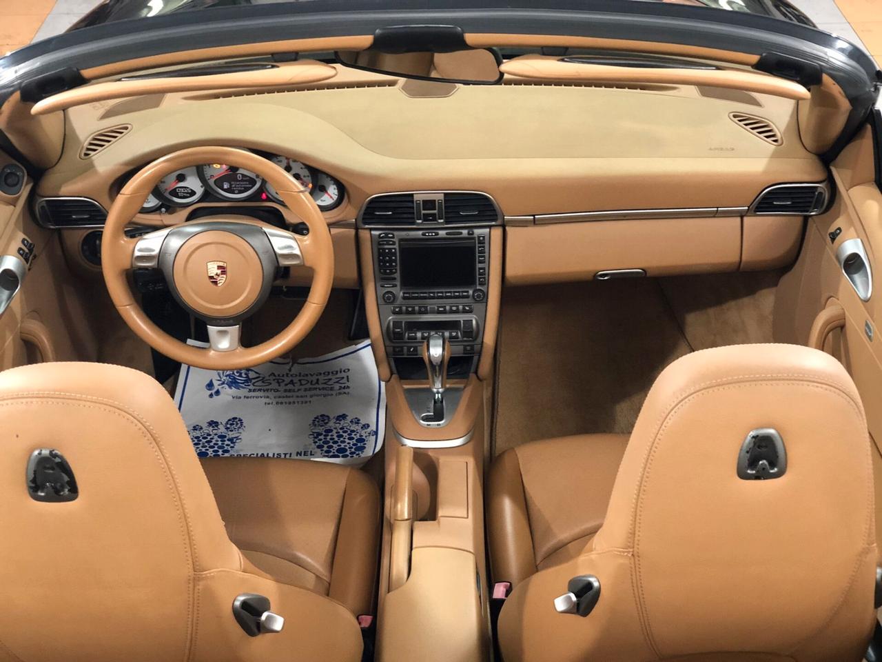 Porsche 911 Carrera 4S Cabriolet