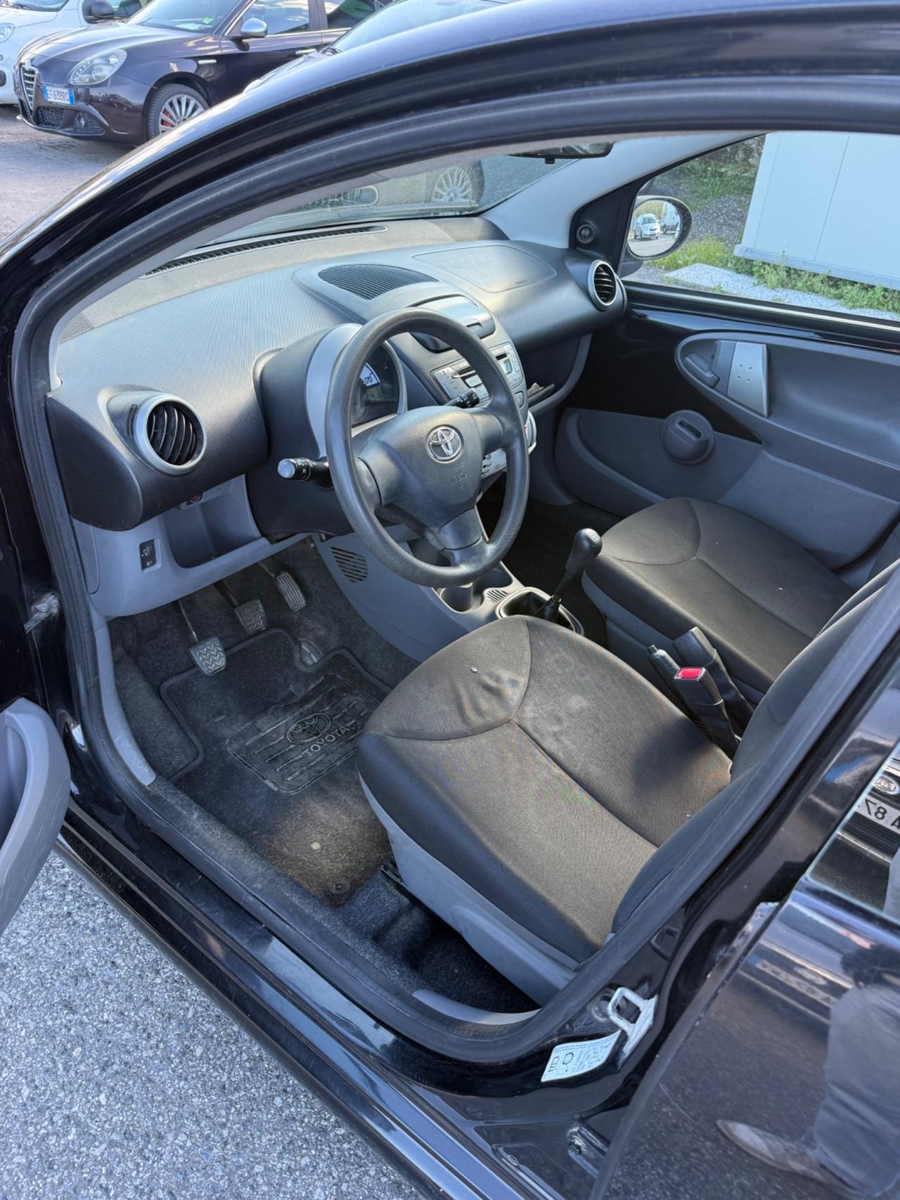 Toyota Aygo 1.0 12V VVT-i 5 porte