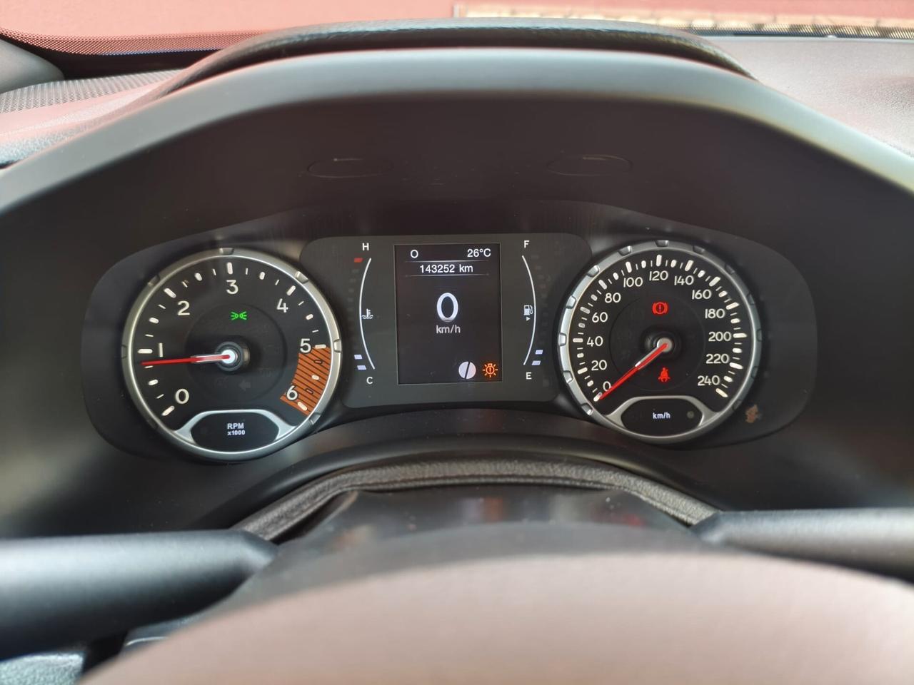 Jeep Renegade 1.6 Mjt 120 CV Longitude
