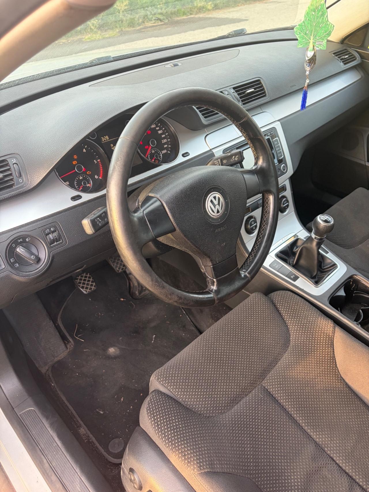 Volkswagen Passat 2.0 TDI DPF Highline