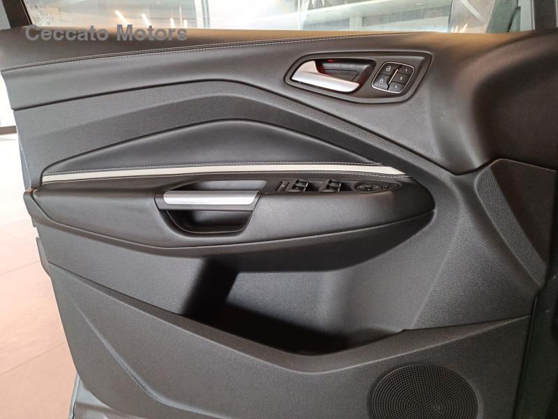 Ford Kuga 2.0 TDCi Vignale AWD Powershift