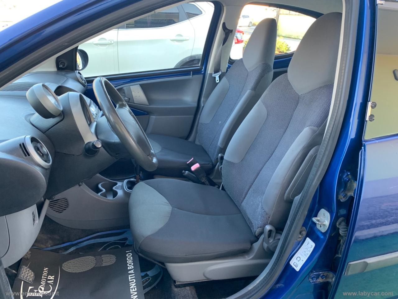 PEUGEOT 107 1.0 68 CV 5p. Sweet Years - 2007