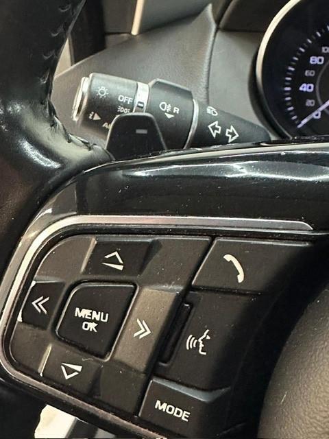 Jaguar XE 2.0 D 180 CV AWD aut. R-Sport