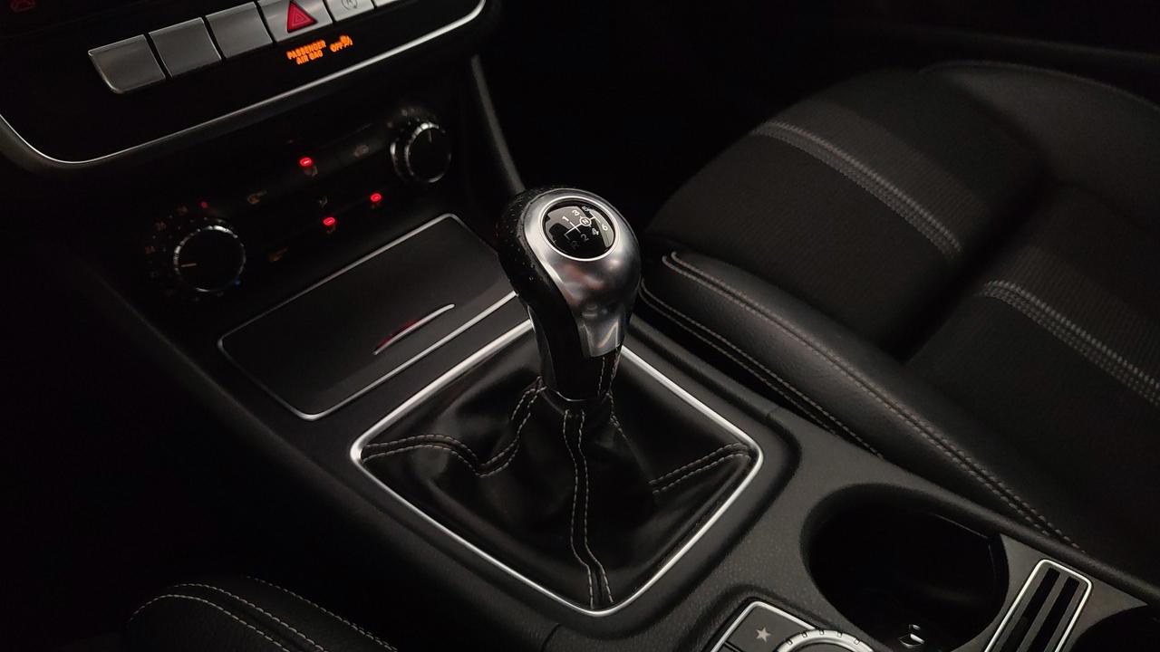 Mercedes-Benz Classe A - W176 - A 180 d Business