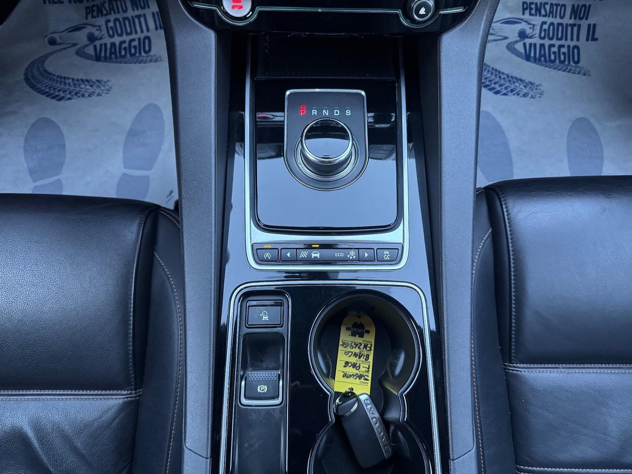 Jaguar F-Pace 2.0 D 180 CV AWD aut. Portfolio