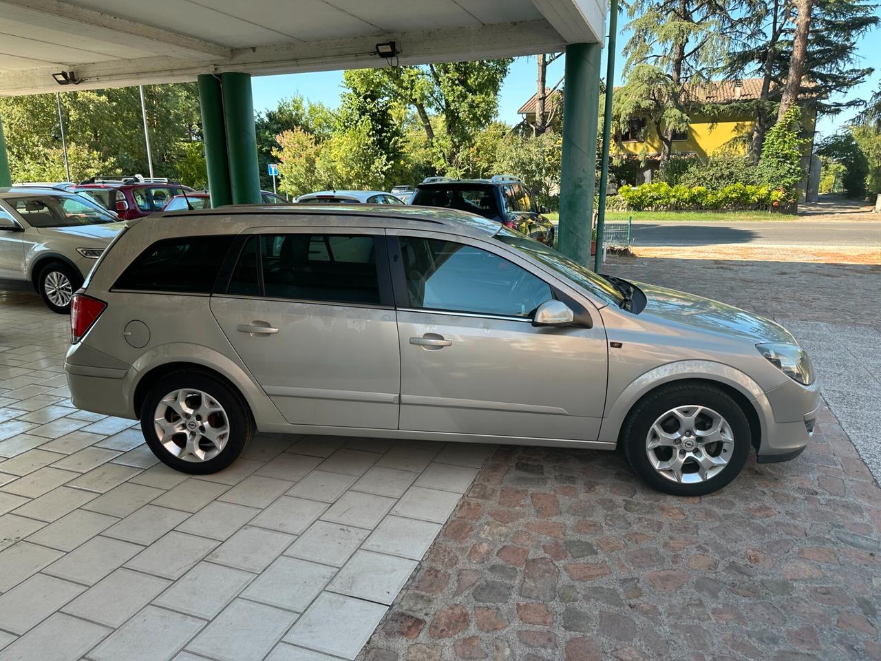 Opel Astra 1.6 16V Twinport Station Wagon Cosmo