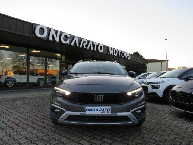 FIAT Tipo 1.5 Hybrid DCT 5 porte Cross