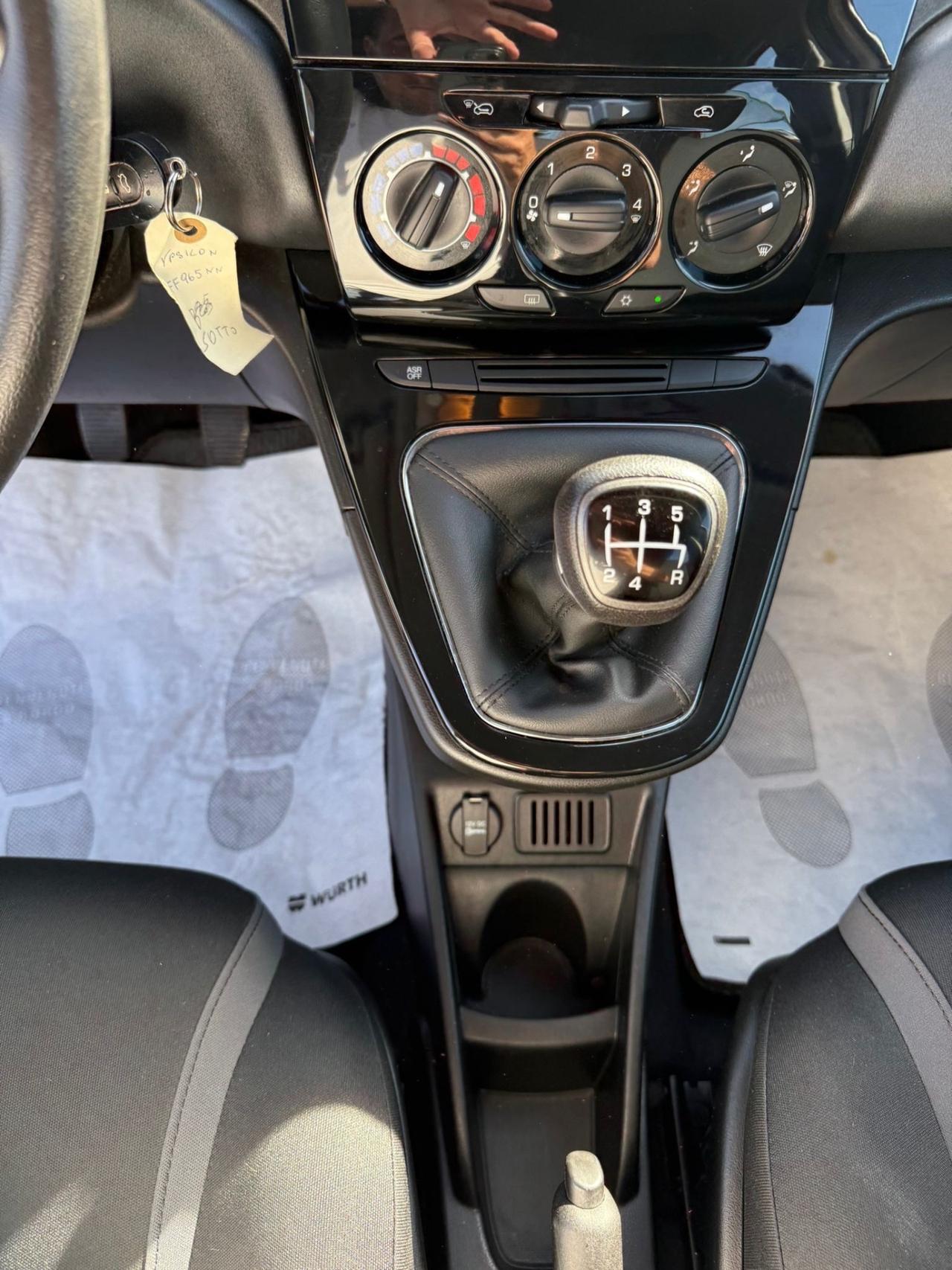 Lancia Ypsilon 1.2 69 CV UNICO PROPRIEARIO