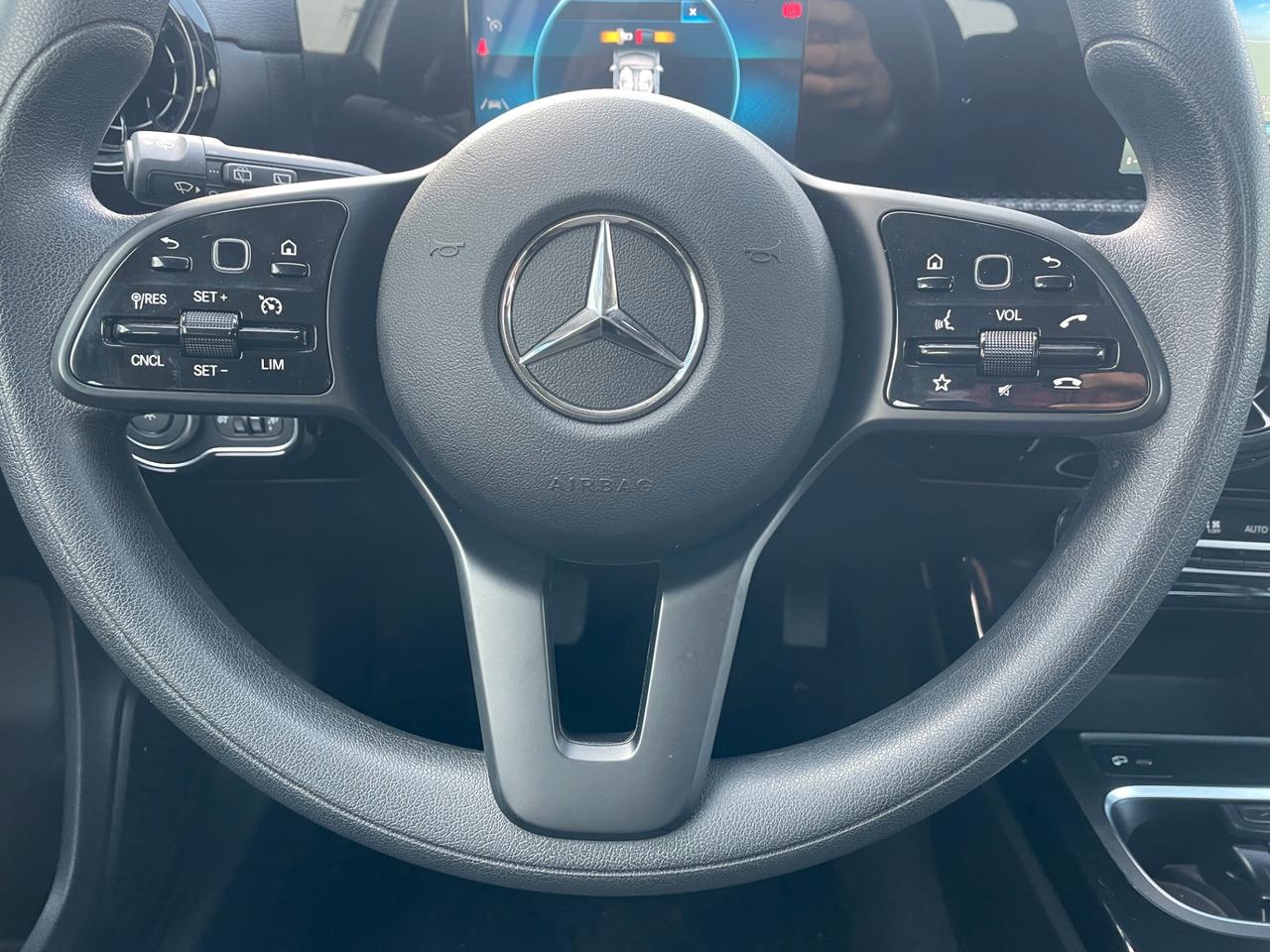 Mercedes-benz A 180 d Business