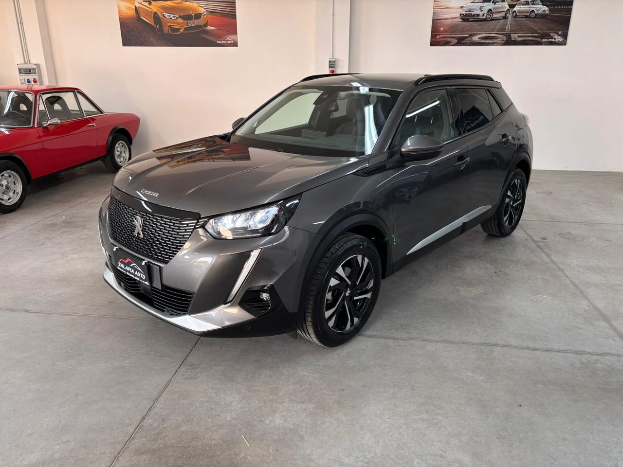 Peugeot 2008 PureTech 130 S&S Allure Navi Pack