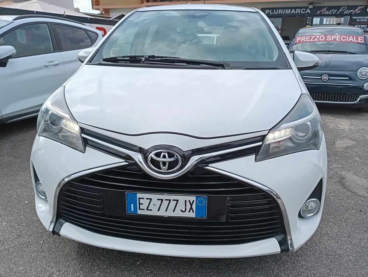 Toyota Yaris 5P 1.4 D-4D Lounge