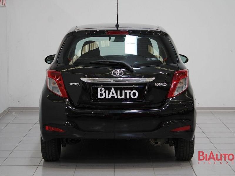 Toyota Yaris Yaris 1.0 5 porte Active