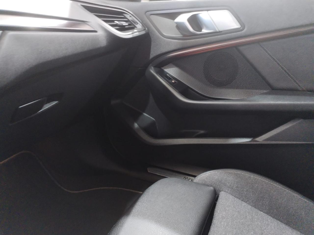 Bmw 118 118d 5p. Sport