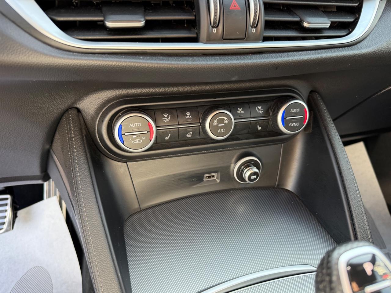 Alfa Romeo Stelvio 2.2 Turbodiesel 210 CV AT8 Q4 Veloce