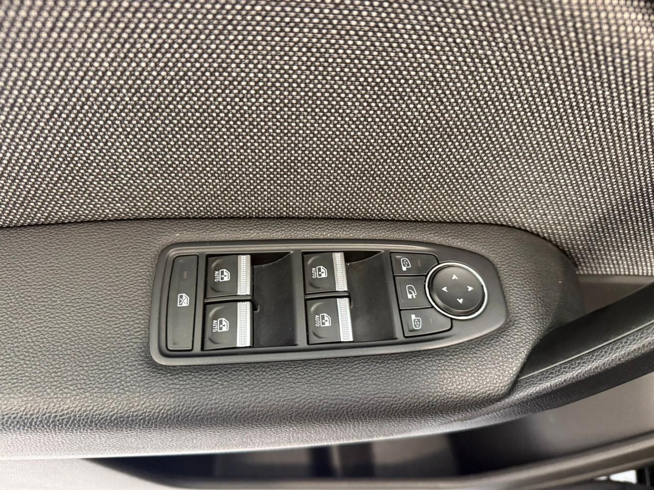 Renault Captur 1.0 TCe 90CV Techno 2025 IVA ESPOSTA