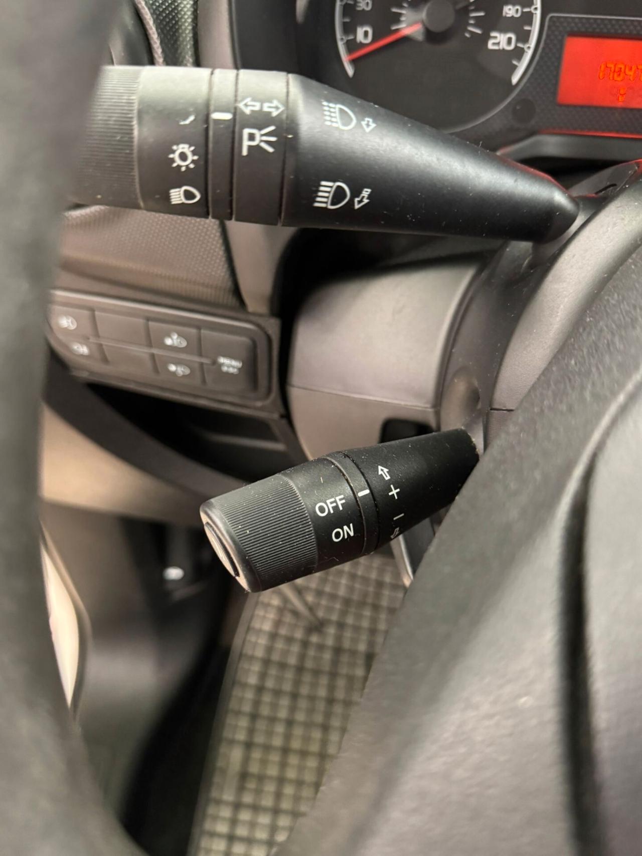 Fiat Qubo 1.3 MJT 95 CV Trekking