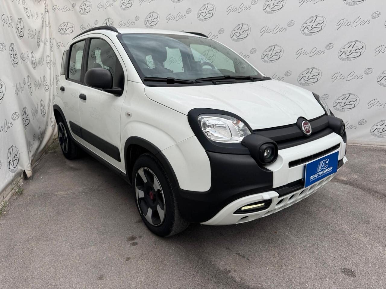 Fiat Panda 1.0 70cv FireFly S&S Hybrid City Cross