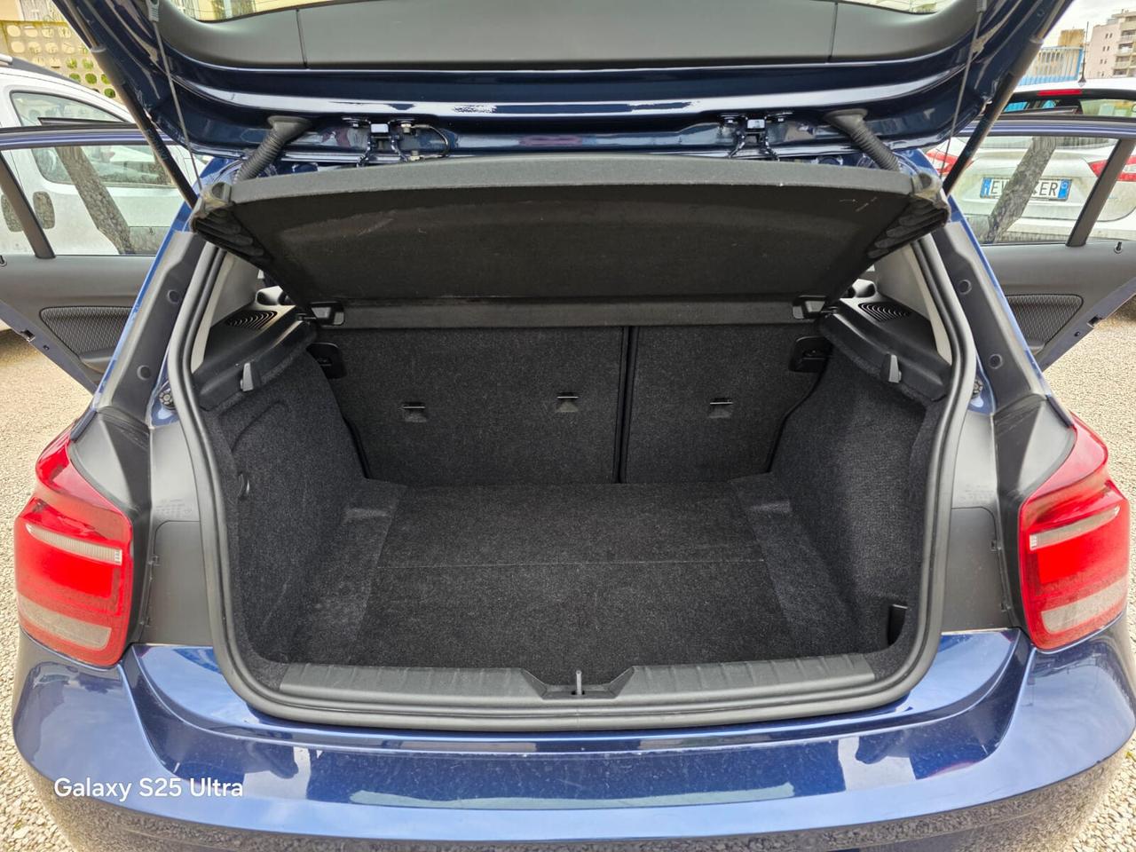 Bmw 118d Unique 2014 BMW SERVICE