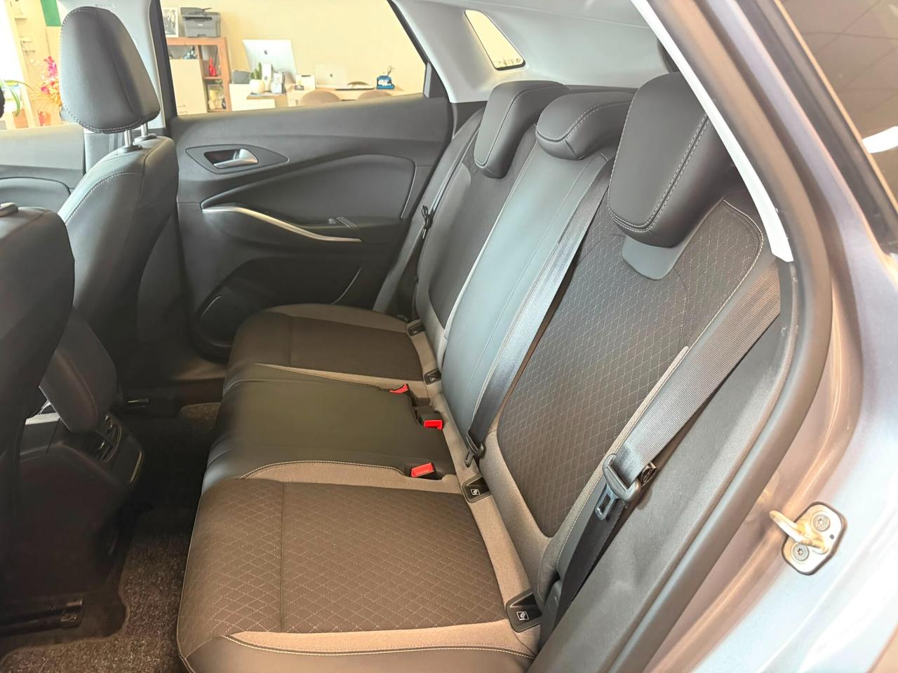 Opel Grandland 1.5 diesel Ecotec aut. Business Elegance