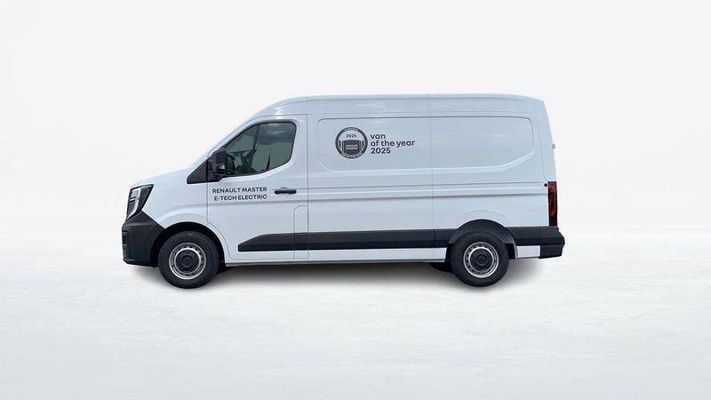 Renault Master Nuovo E-Tech electric FG TA L2H2 T35 long range AC22/DC130