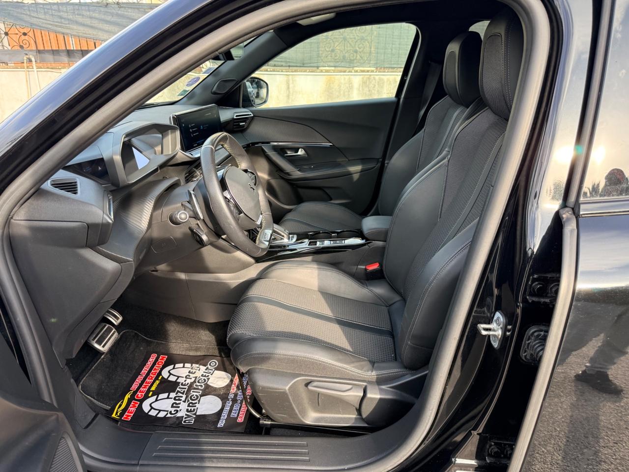 Peugeot 2008 PureTech 130 S&S GT Pack 2022