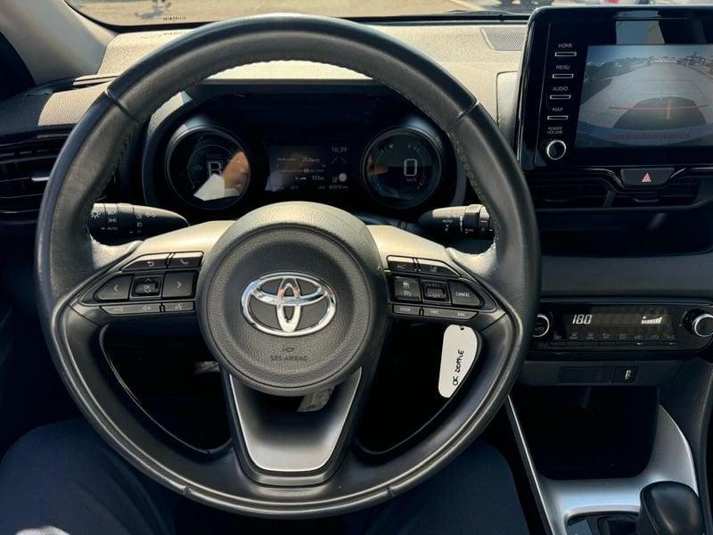 Toyota Yaris Hybrid Trend MY22