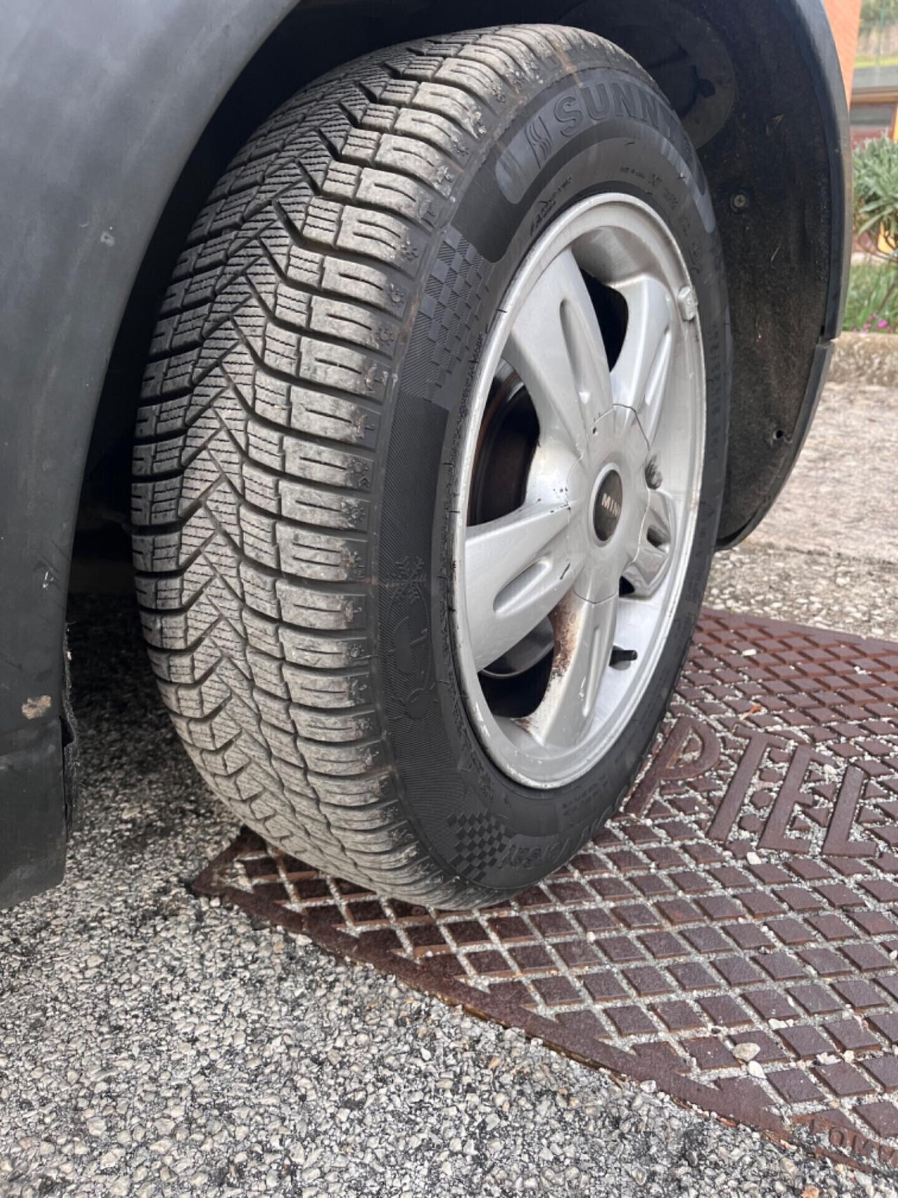 Mini Cooper D 1.6 Diesel PERFETTA NEOPATENTATI