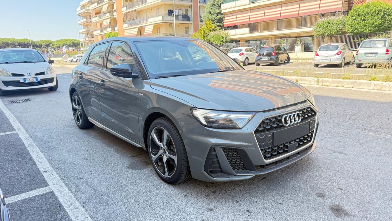 Audi A1 SPB 30 TFSI S tronic line edition LED NAVI KAMERA COCKPIT PDC BLUETOOTH CERCHI 17