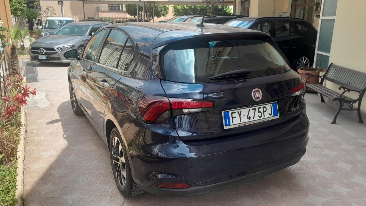 Fiat Tipo 1.3 Mjt S&S 5 porte Mirror